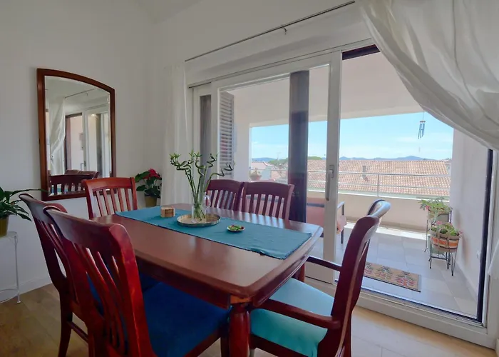 Eco Friendly Artemisia