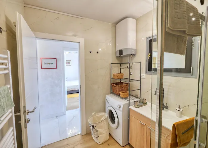 Eco Friendly Artemisia Zadar