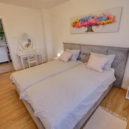 Eco Friendly Artemisia Apartment